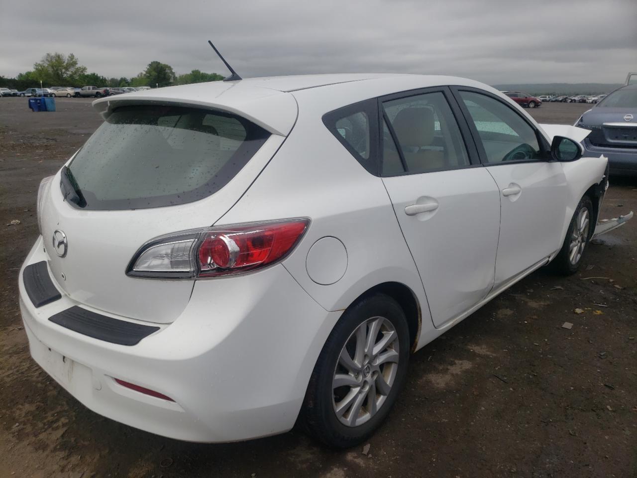 Photo 4 from auction – 2012 MAZDA 3 I with VIN JM1BL1M87C1652392