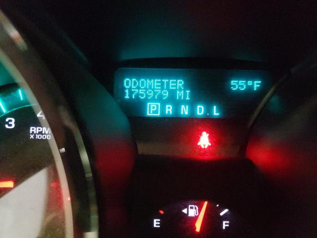 Photo 8 from auction – 2011 CHEVROLET TRAVERSE L with VIN 1GNKVEED2BJ117232