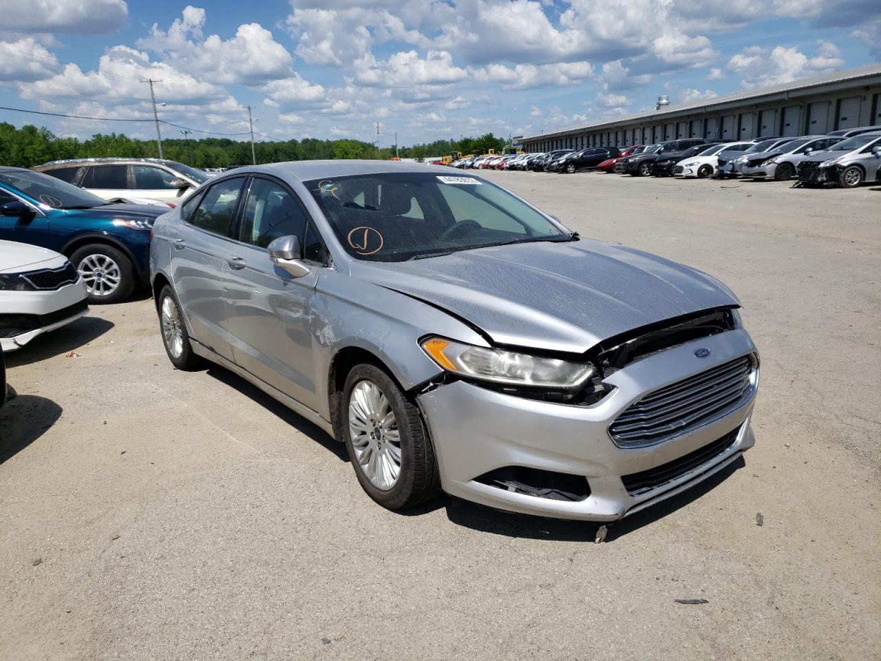 Photo 15 from auction – 2013 FORD FUSION SE with VIN 3FA6P0LU6DR237219