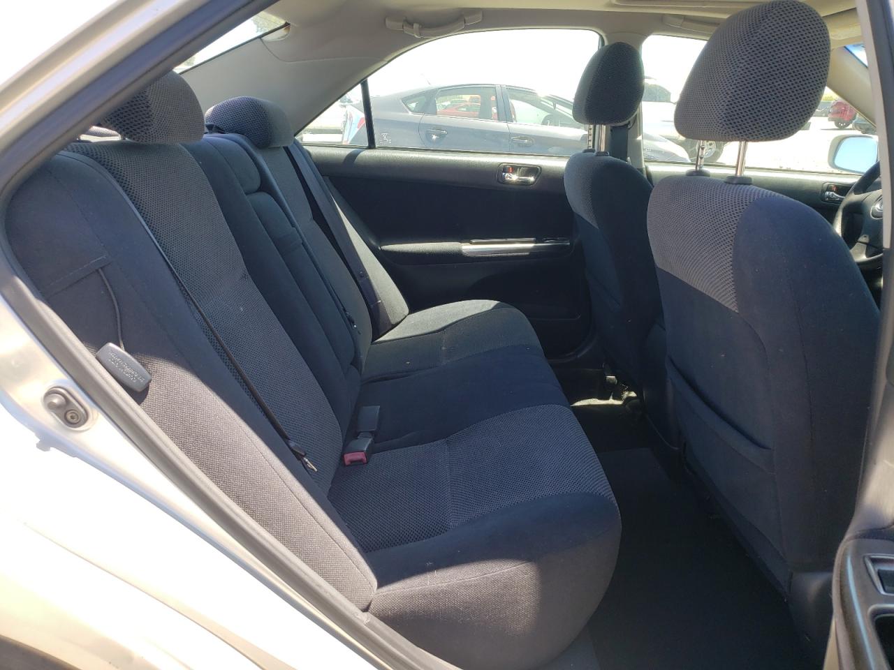 Photo 6 from auction – 2003 TOYOTA CAMRY LE with VIN 4T1BF32K03U560455