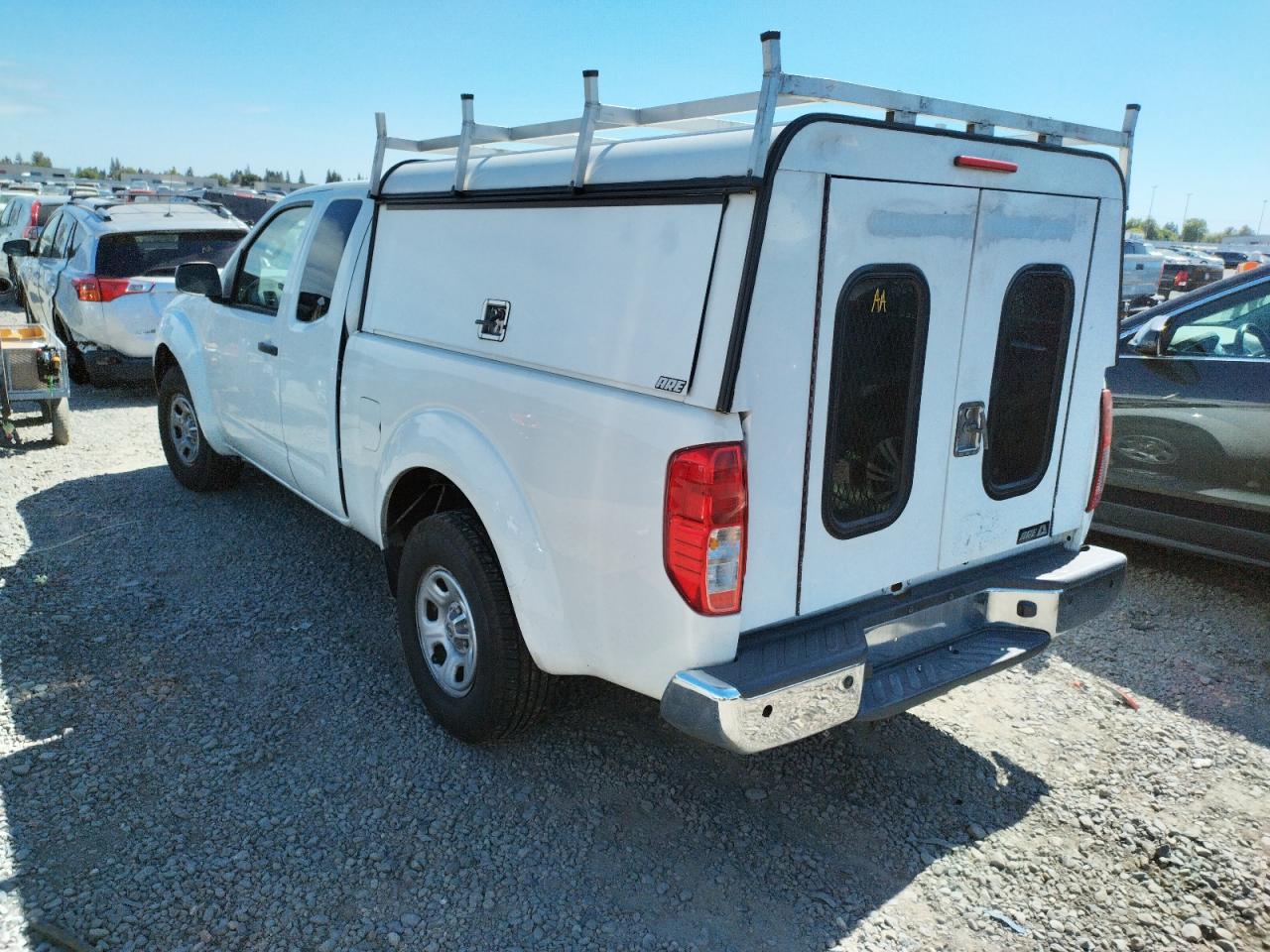 Photo 3 from auction – 2014 NISSAN FRONTIER S with VIN 1N6BD0CT9EN770126