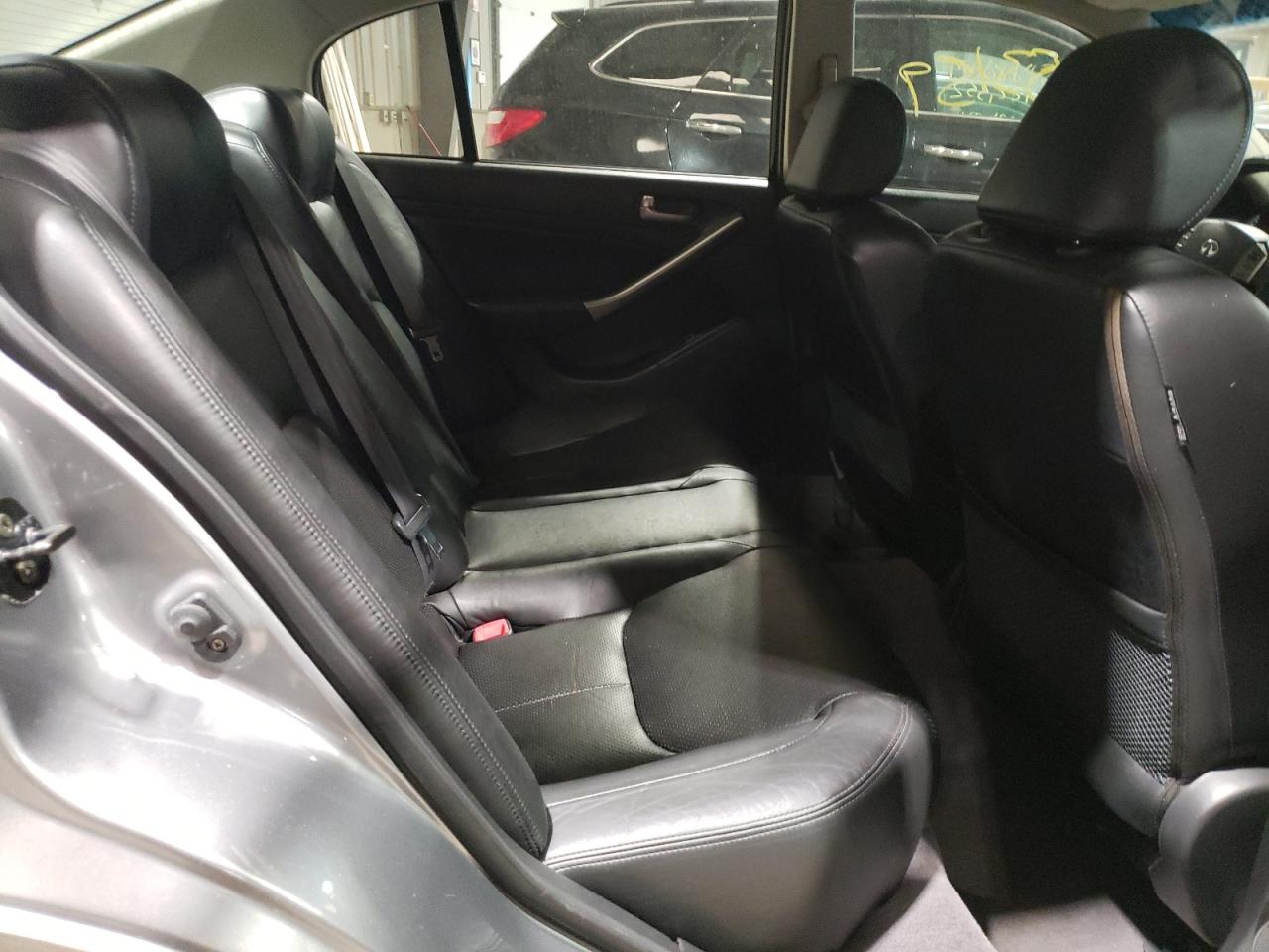 Photo 6 from auction – 2004 INFINITI G35 with VIN JNKCV51F14M712576