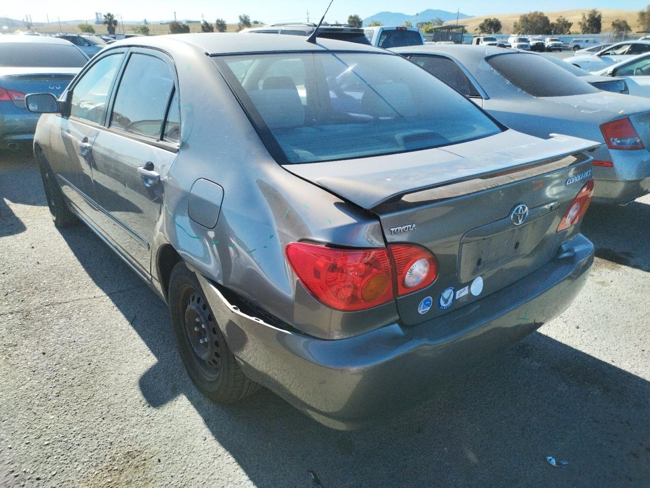 Photo 3 from auction – 2003 TOYOTA COROLLA CE with VIN 1NXBR32E33Z001483