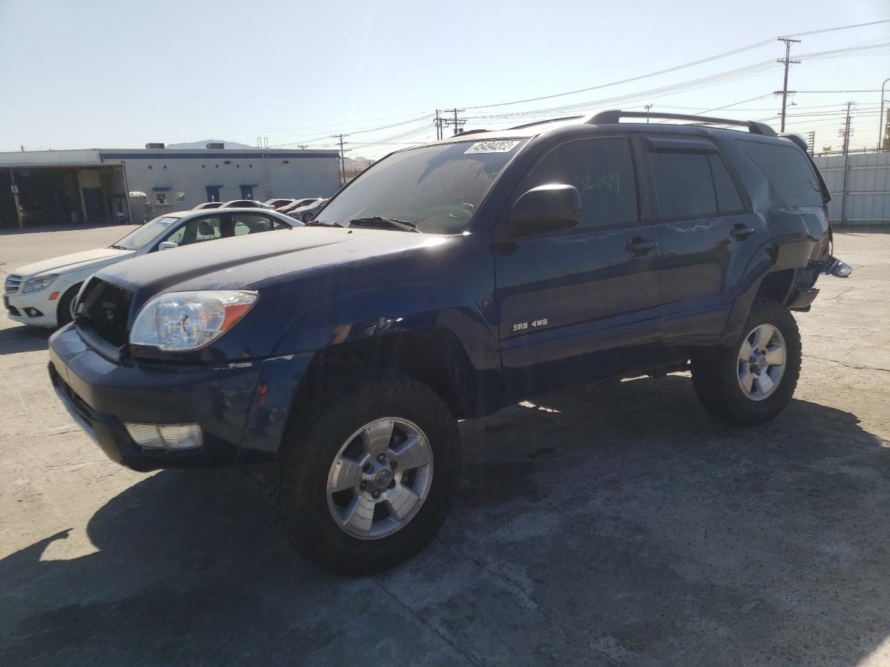 Photo 2 from auction – 2004 TOYOTA 4RUNNER SR with VIN JTEBT14R348016601