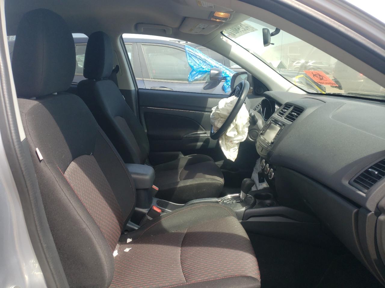 Photo 5 from auction – 2016 MITSUBISHI OUTLANDER with VIN JA4AR3AW3GZ046422