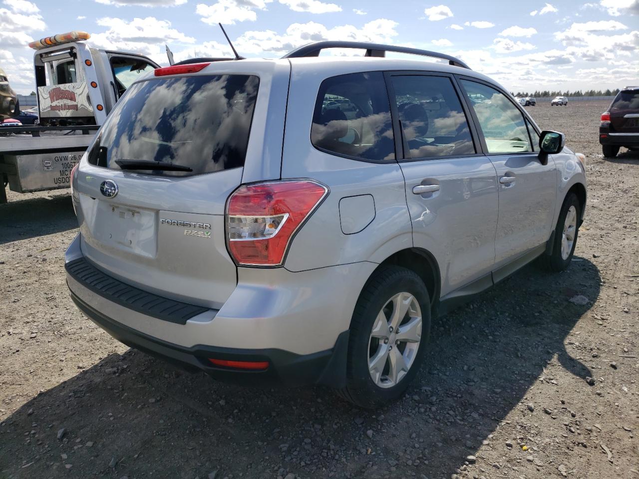 Photo 4 from auction – 2015 SUBARU FORESTER 2 with VIN JF2SJADC0FH553453