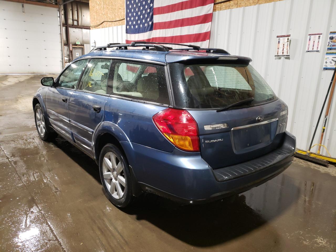 Photo 3 from auction – 2007 SUBARU LEGACY OUT with VIN 4S4BP61C776325375