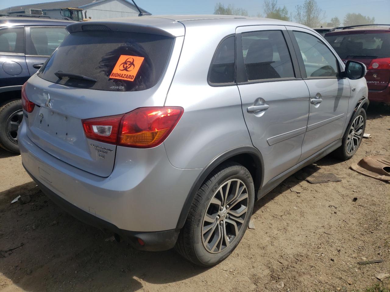 Photo 4 from auction – 2016 MITSUBISHI OUTLANDER with VIN JA4AR3AW3GZ046422