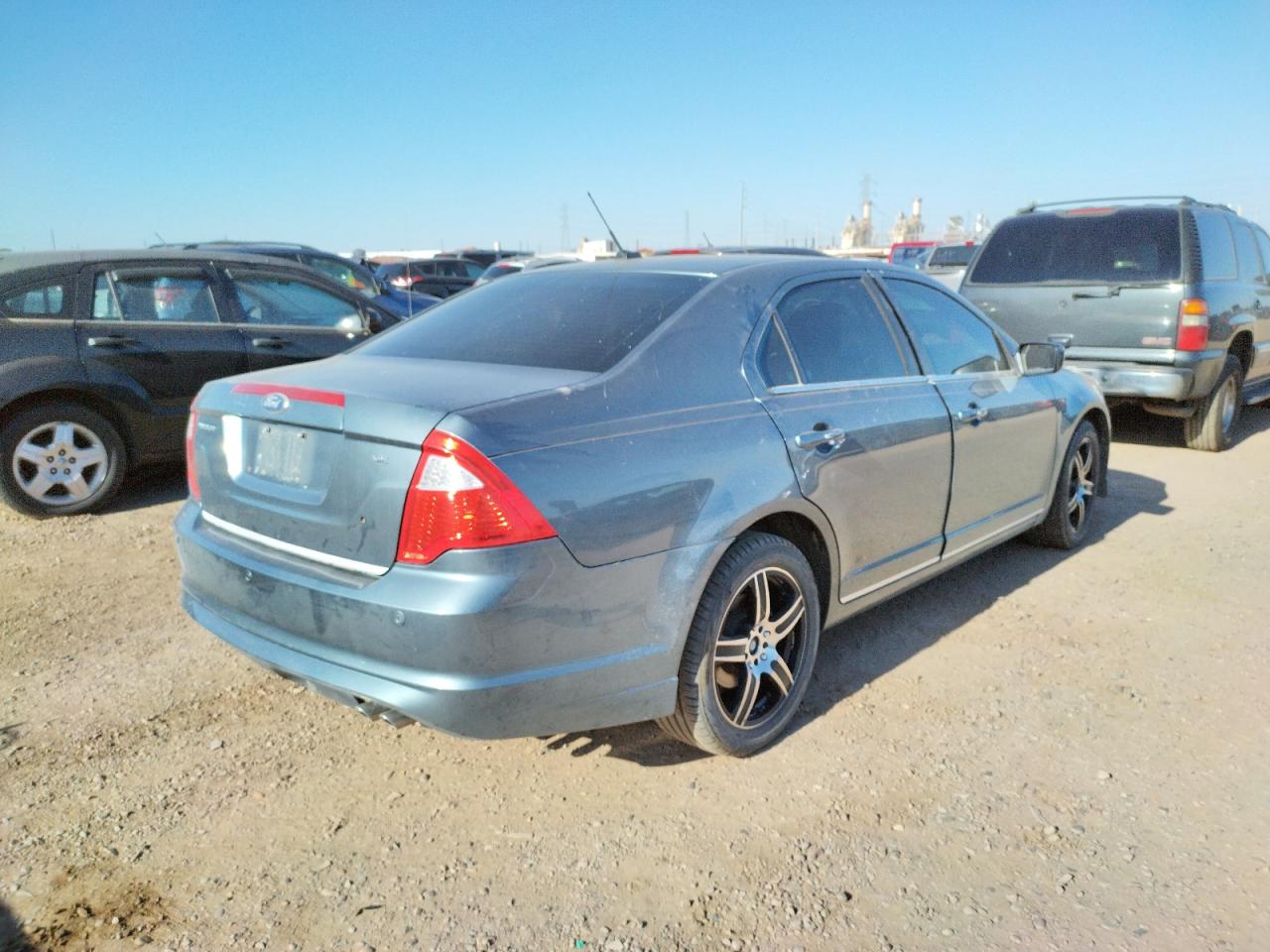 Photo 4 from auction – 2011 FORD FUSION SE with VIN 3FAHP0HA9BR323774