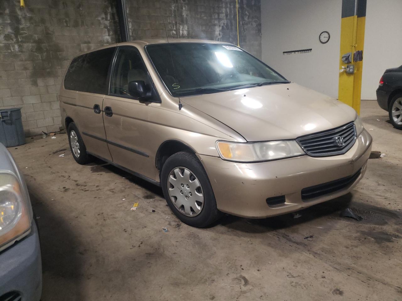 Photo 1 from auction – 2000 HONDA ODYSSEY LX with VIN 2HKRL1852YH609481