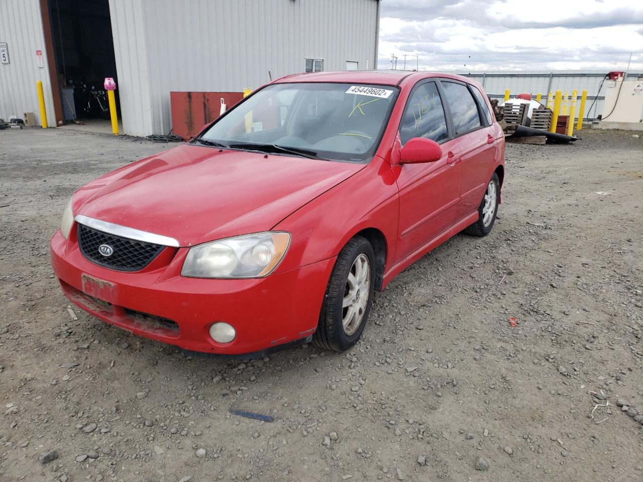 Photo 2 from auction – 2005 KIA SPECTRA5 with VIN KNAFE161455101387