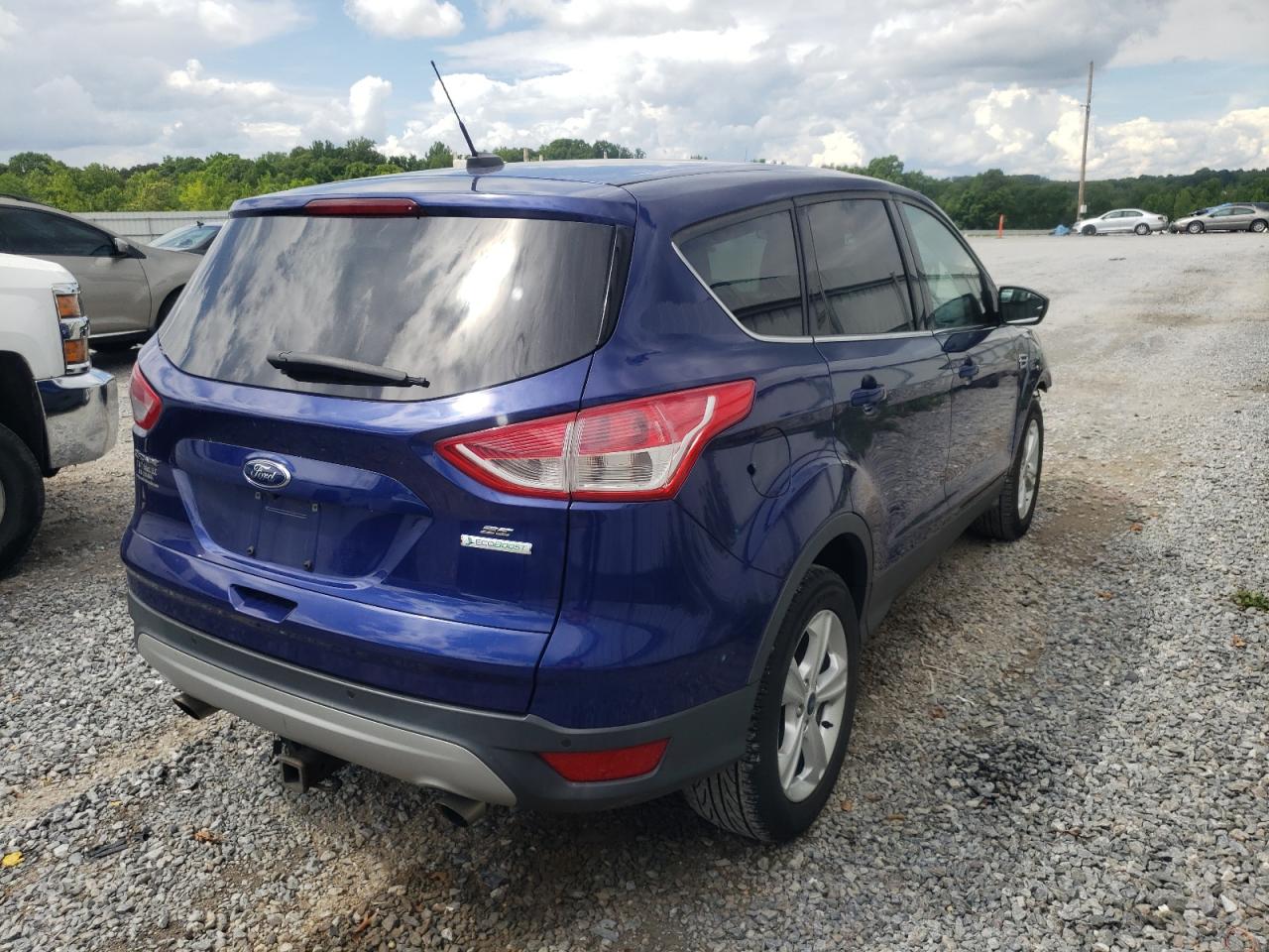 Photo 4 from auction – 2016 FORD ESCAPE SE with VIN 1FMCU0GX4GUB25943