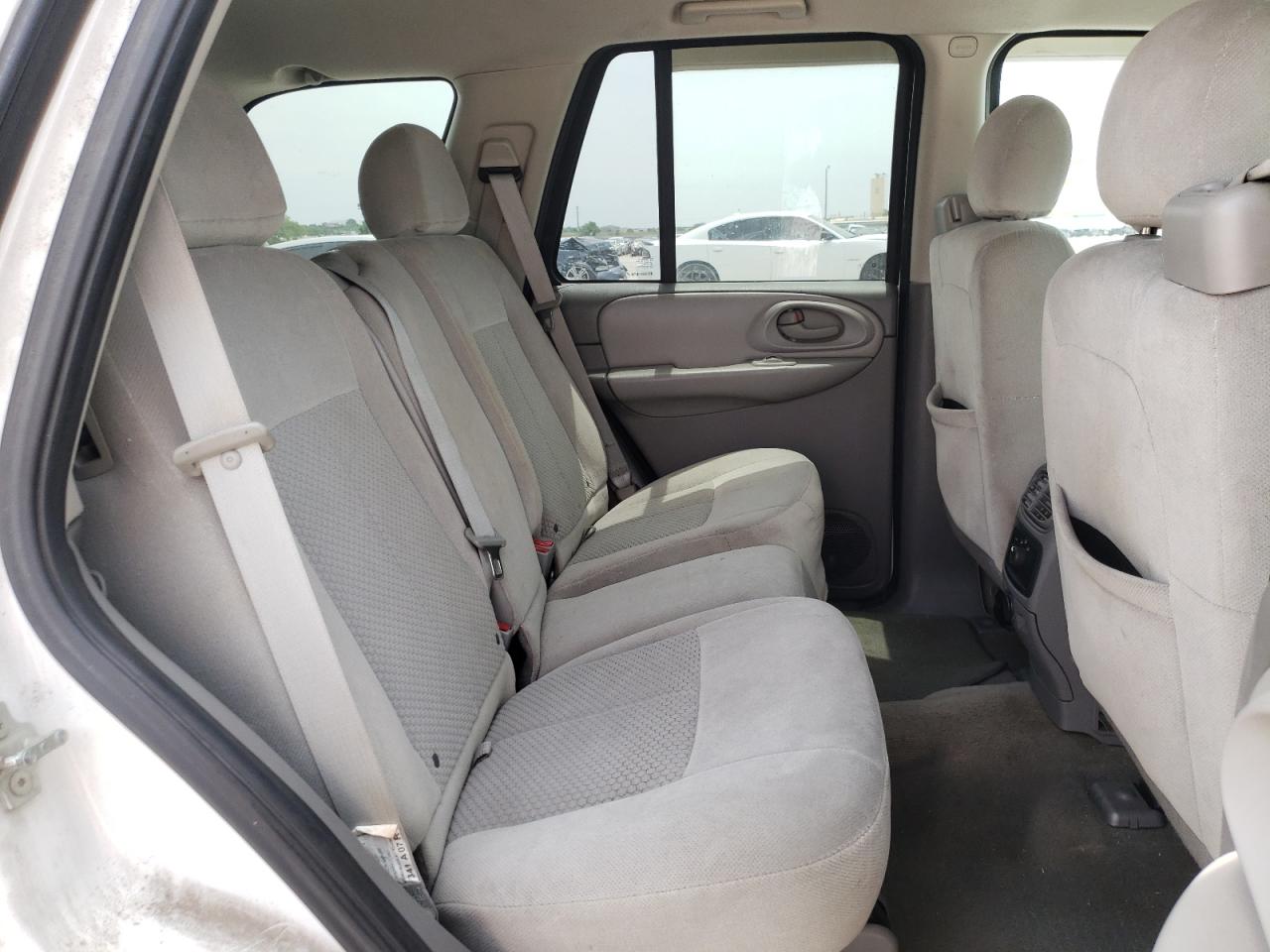 Photo 16 from auction – 2008 CHEVROLET TRAILBLAZE with VIN 1GNDS13S682194216
