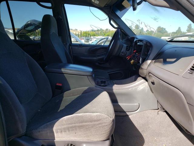 Photo 5 from auction – 2002 FORD EXPEDITION with VIN 1FMRU15W52LA42627