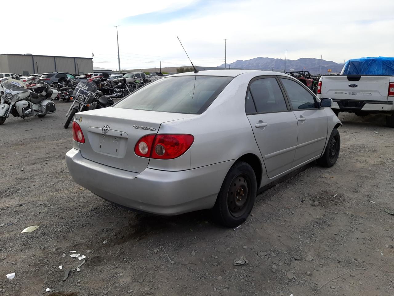 Photo 4 from auction – 2007 TOYOTA COROLLA CE with VIN JTDBR32E970114047