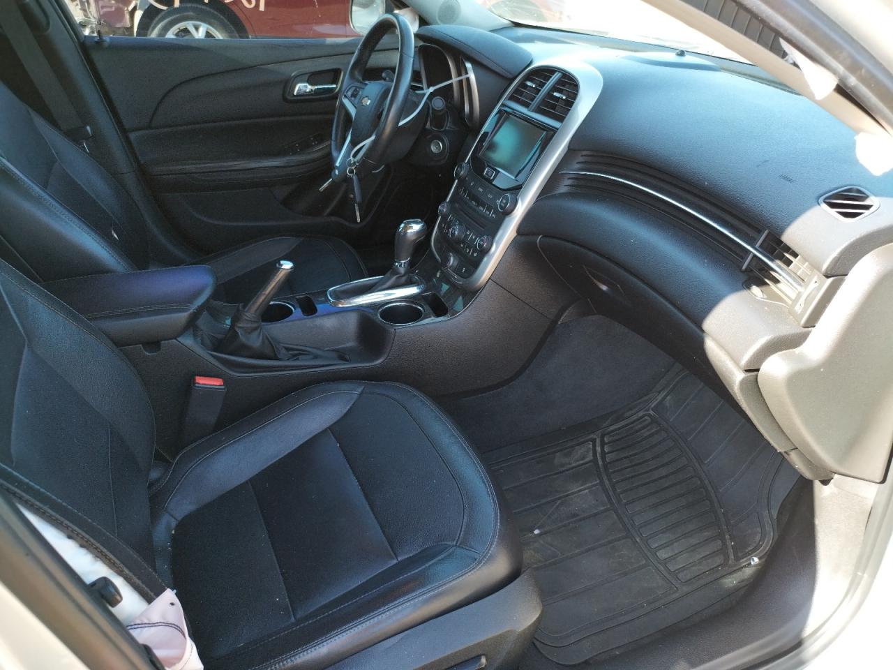 Photo 5 from auction – 2016 CHEVROLET MALIBU LIM with VIN 1G11E5SA6GF100516