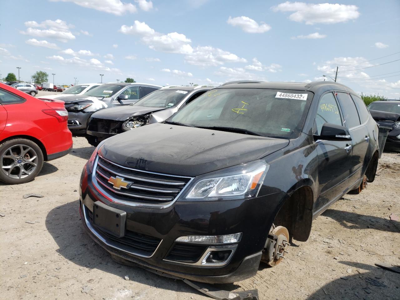Photo 2 from auction – 2016 CHEVROLET TRAVERSE with VIN 1GNKRHKDXGJ177311
