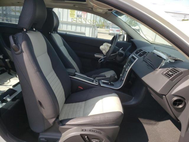 Photo 5 from auction – 2011 VOLVO C30 T5 with VIN YV1672MK3B2225401