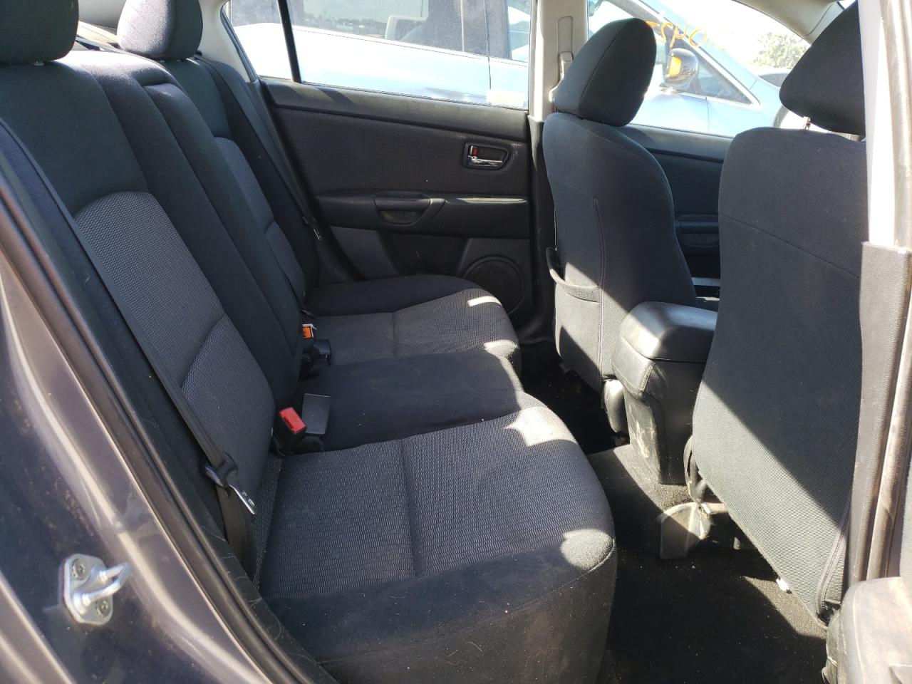 صورة رقم 6 من المزاد - 2008 MAZDA 3 I مع VIN JM1BK32G981106144