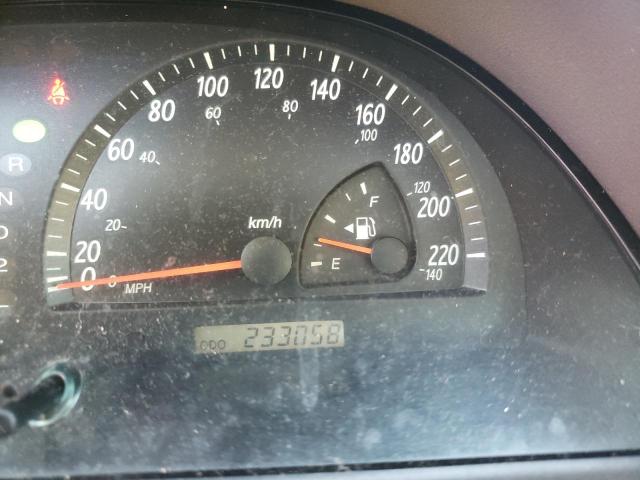 Photo 8 from auction – 2002 TOYOTA CAMRY LE with VIN JTDBE30K320001319