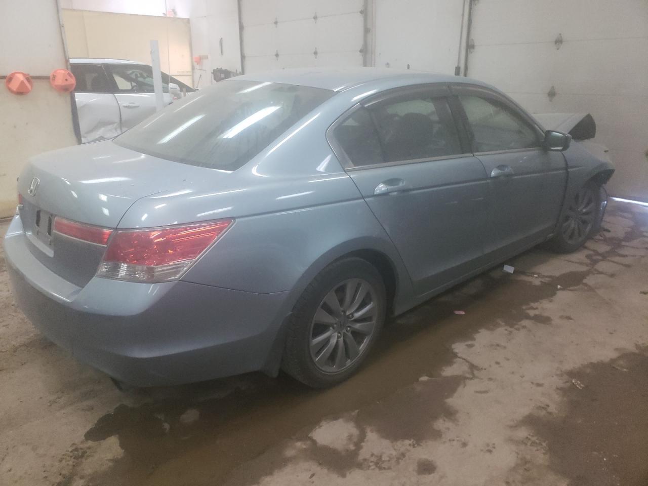 Photo 4 from auction – 2012 HONDA ACCORD EX with VIN 1HGCP2F70CA100964