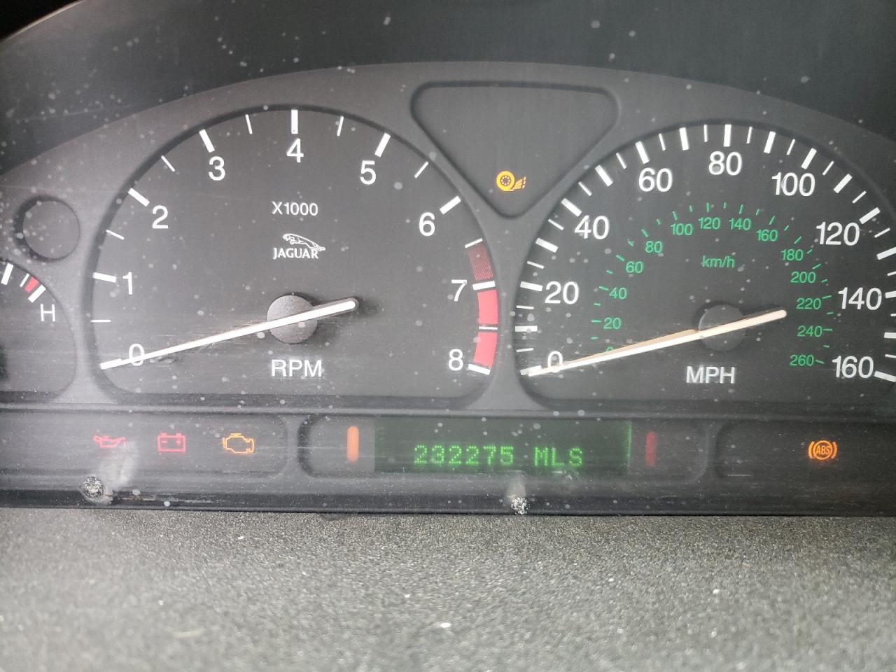 Photo 8 from auction – 2000 JAGUAR S-TYPE with VIN SAJDA01C6YFL43025