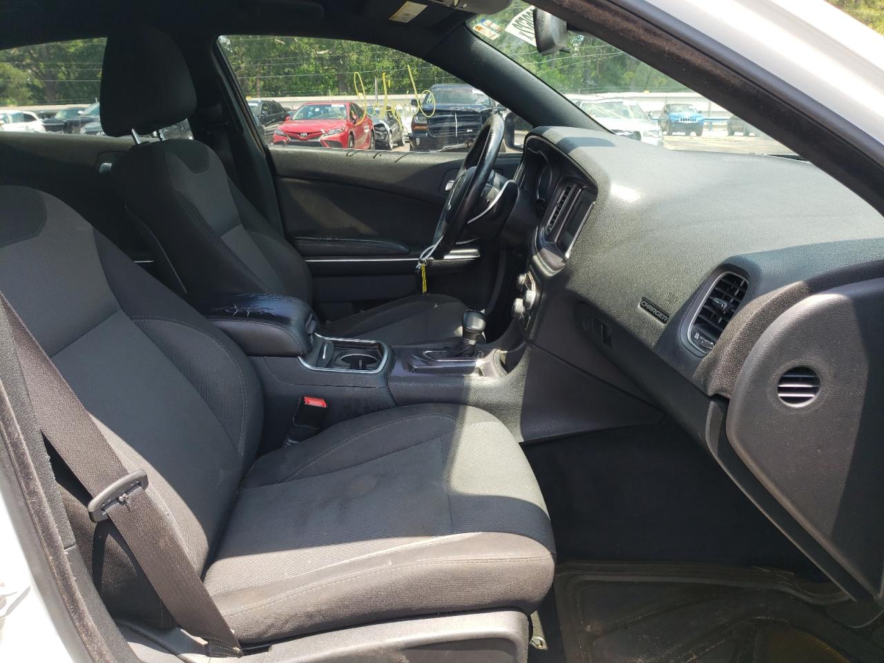Photo 5 from auction – 2015 DODGE CHARGER SE with VIN 2C3CDXBG5FH752225