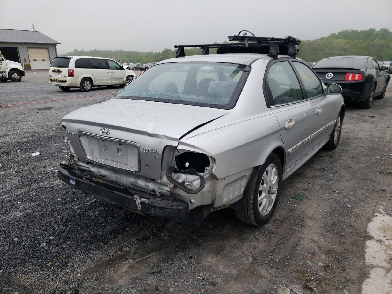 Photo 4 from auction – 2003 HYUNDAI SONATA GLS with VIN KMHWF35H83A871814