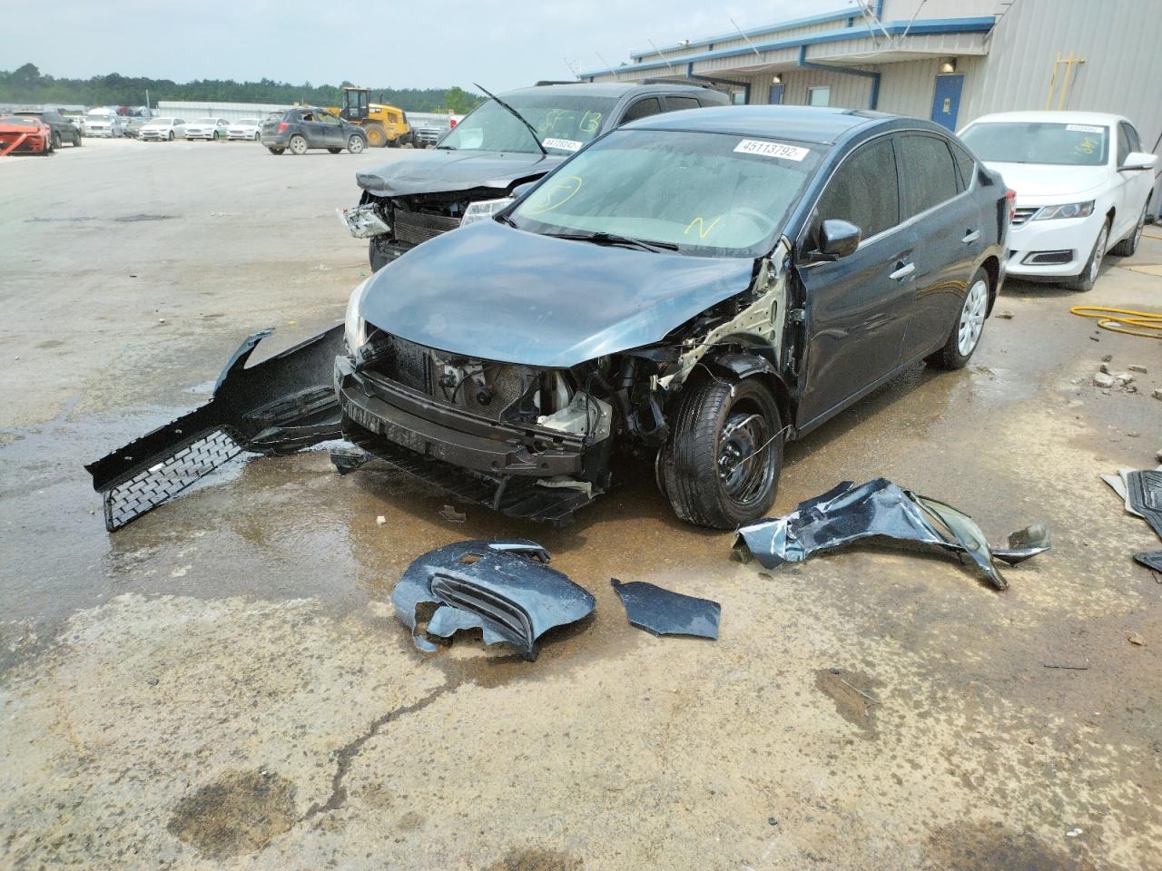 Photo 2 from auction – 2013 NISSAN SENTRA S with VIN 3N1AB7AP7DL679201