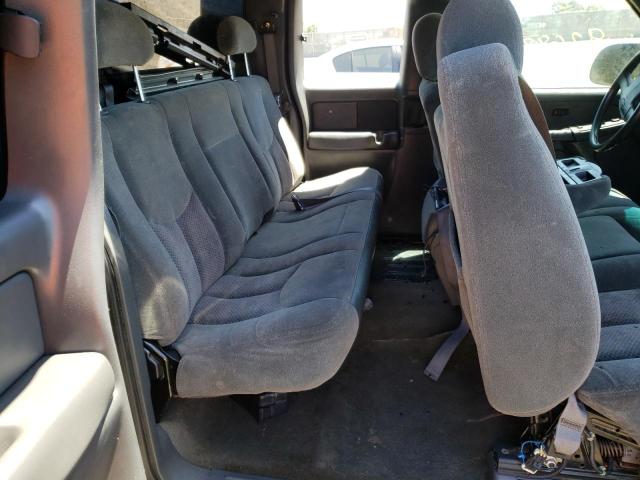 Photo 6 from auction – 2003 CHEVROLET SILVERADO with VIN 2GCEC19X331404597
