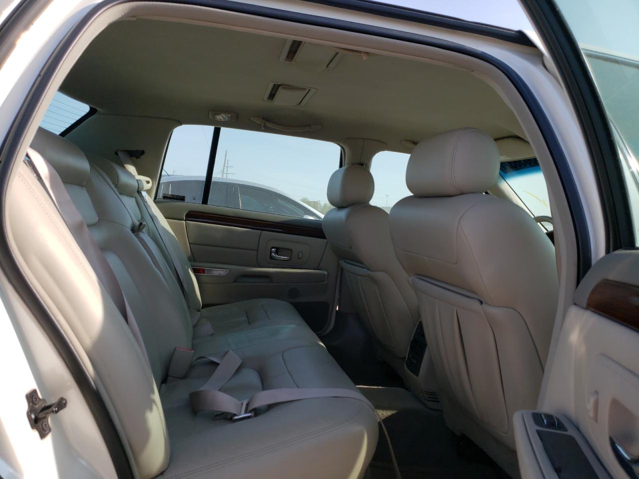 Photo 6 from auction – 1999 CADILLAC DEVILLE CO with VIN 1G6KF5496XU784770