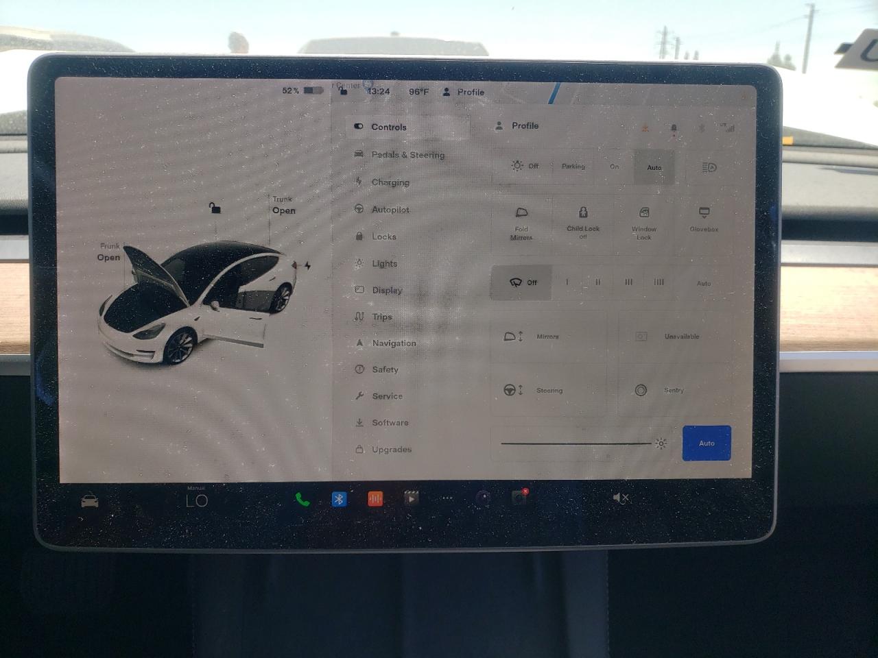 Photo 9 from auction – 2022 TESLA MODEL 3 with VIN 5YJ3E1EA3NF144110