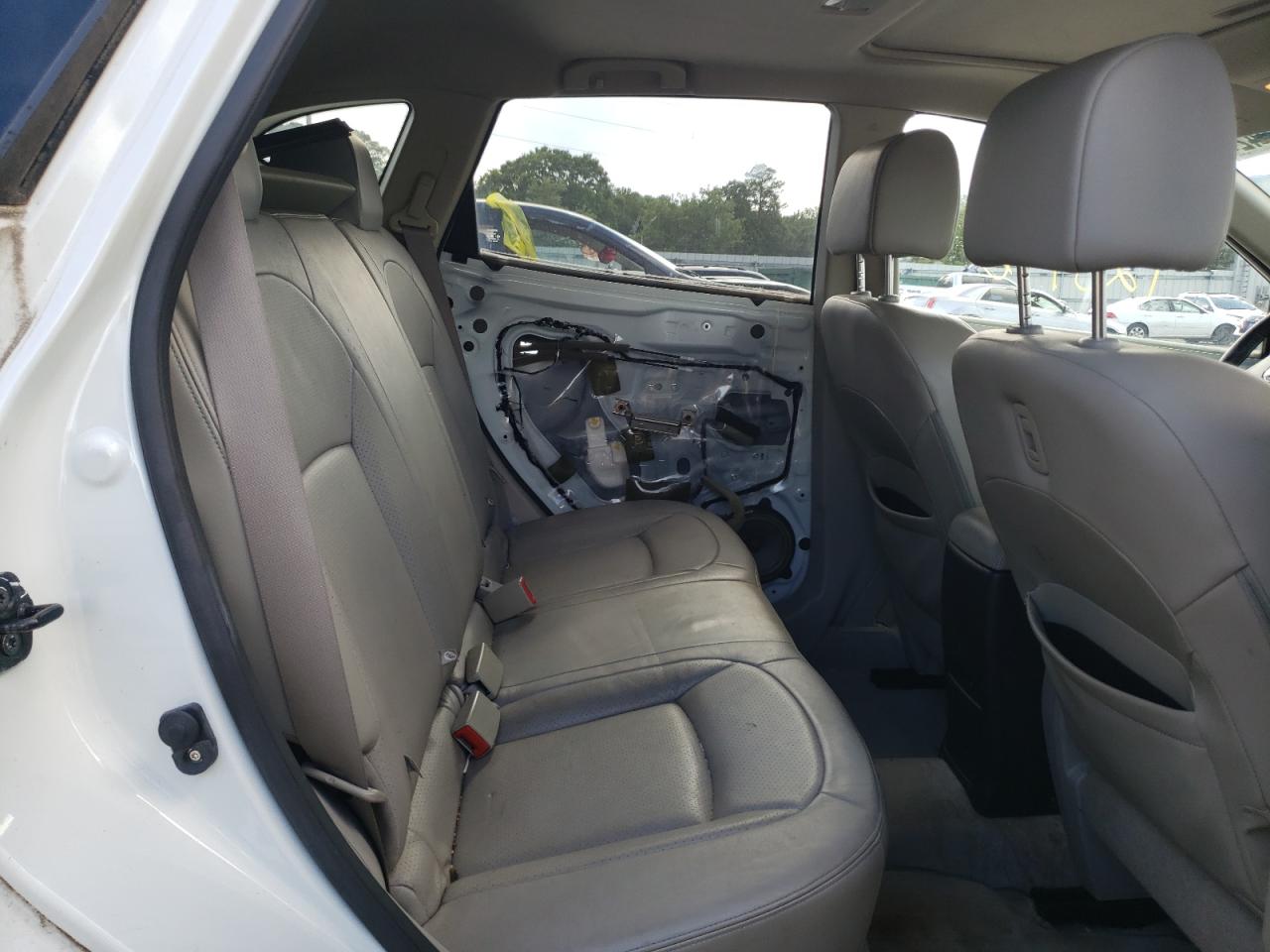 Photo 6 from auction – 2012 NISSAN ROGUE S with VIN JN8AS5MT9CW294116