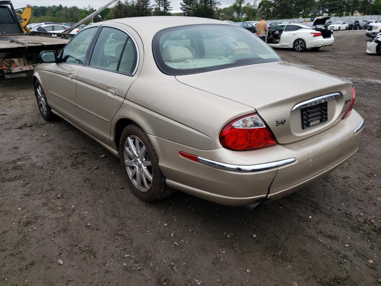 Photo 3 from auction – 2000 JAGUAR S-TYPE with VIN SAJDA01C4YFL31181