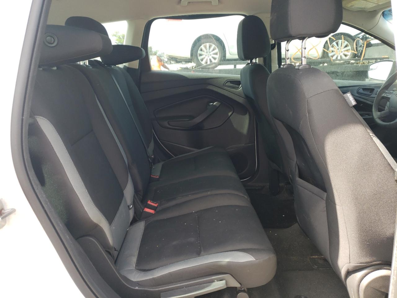 Photo 6 from auction – 2013 FORD ESCAPE S with VIN 1FMCU0F72DUA91174