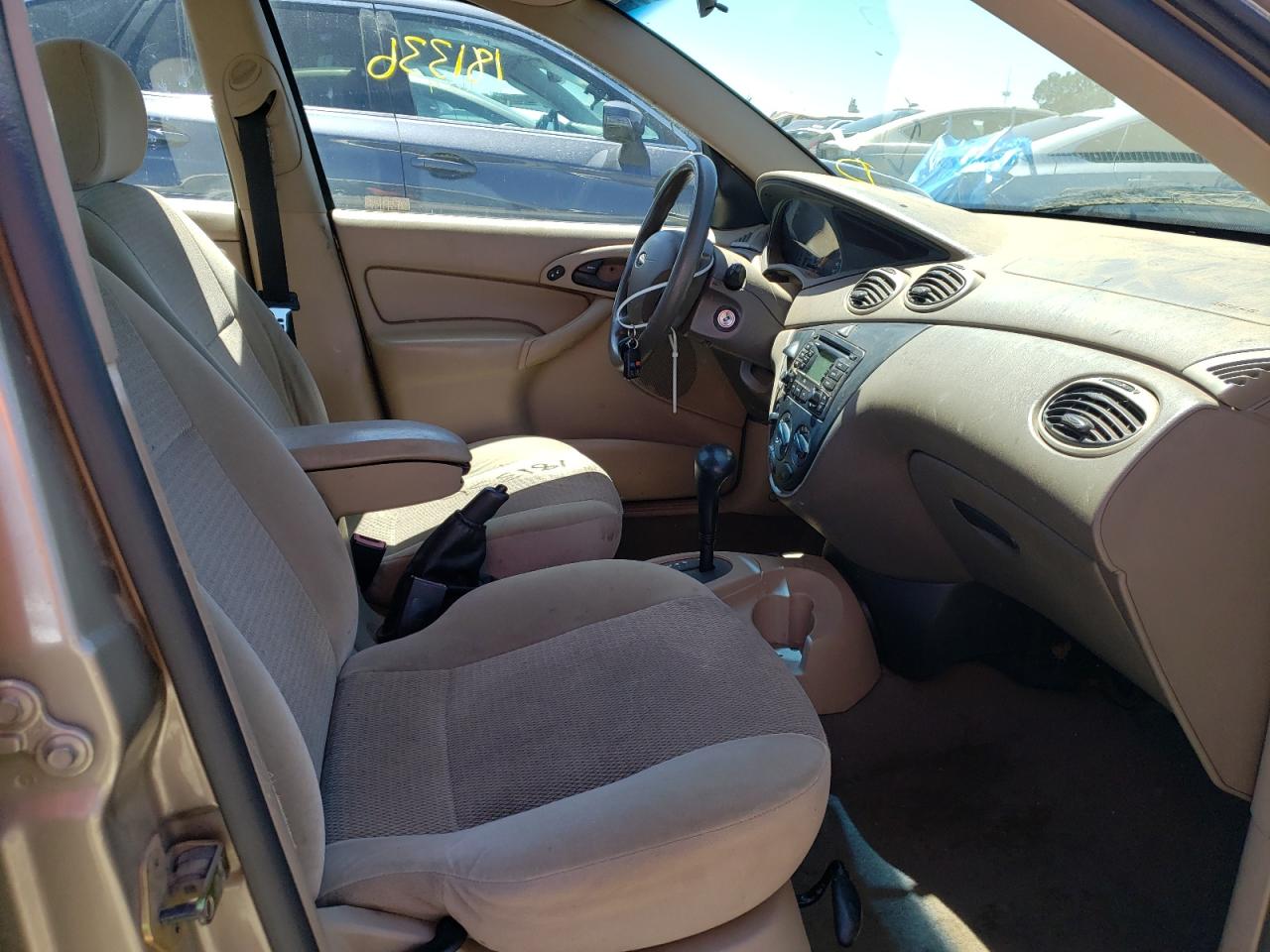 Photo 5 from auction – 2003 FORD FOCUS with VIN 1FAFP34Z93W224598