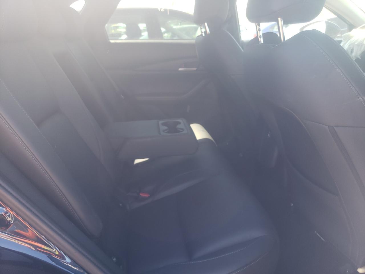 Photo 6 from auction – 2021 MAZDA CX-30 SELE with VIN 3MVDMBBL8MM242772
