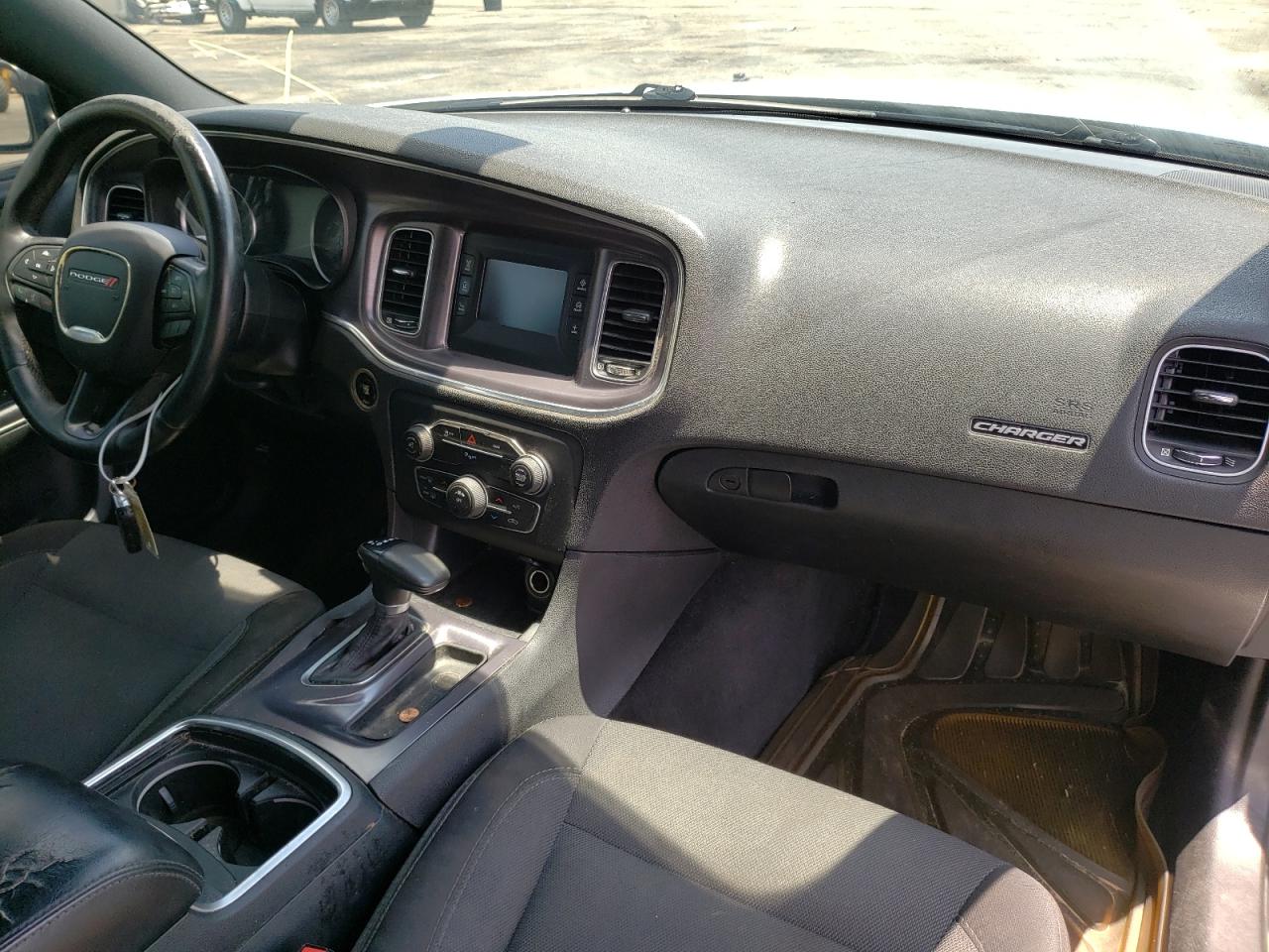 Photo 9 from auction – 2015 DODGE CHARGER SE with VIN 2C3CDXBG5FH752225