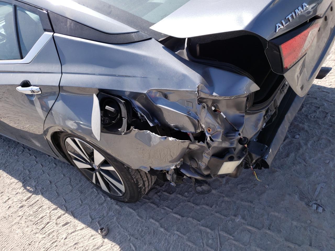 Photo 18 from auction – 2020 NISSAN ALTIMA SL with VIN 1N4BL4EV2LC162121