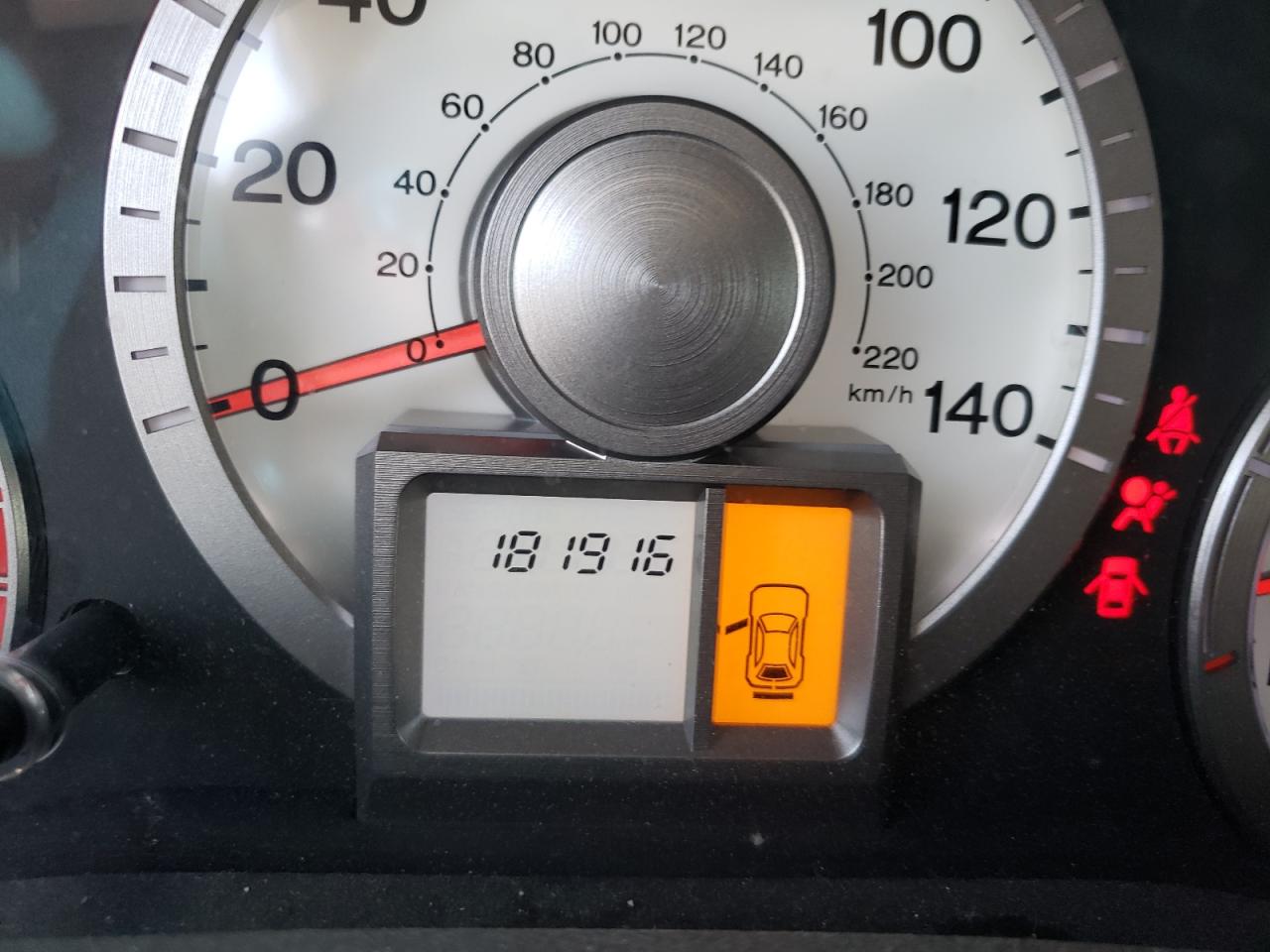 Photo 8 from auction – 2011 HONDA PILOT LX with VIN 5FNYF3H28BB053557
