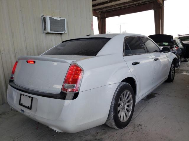 Photo 4 from auction – 2014 CHRYSLER 300 with VIN 2C3CCAAG2EH327187