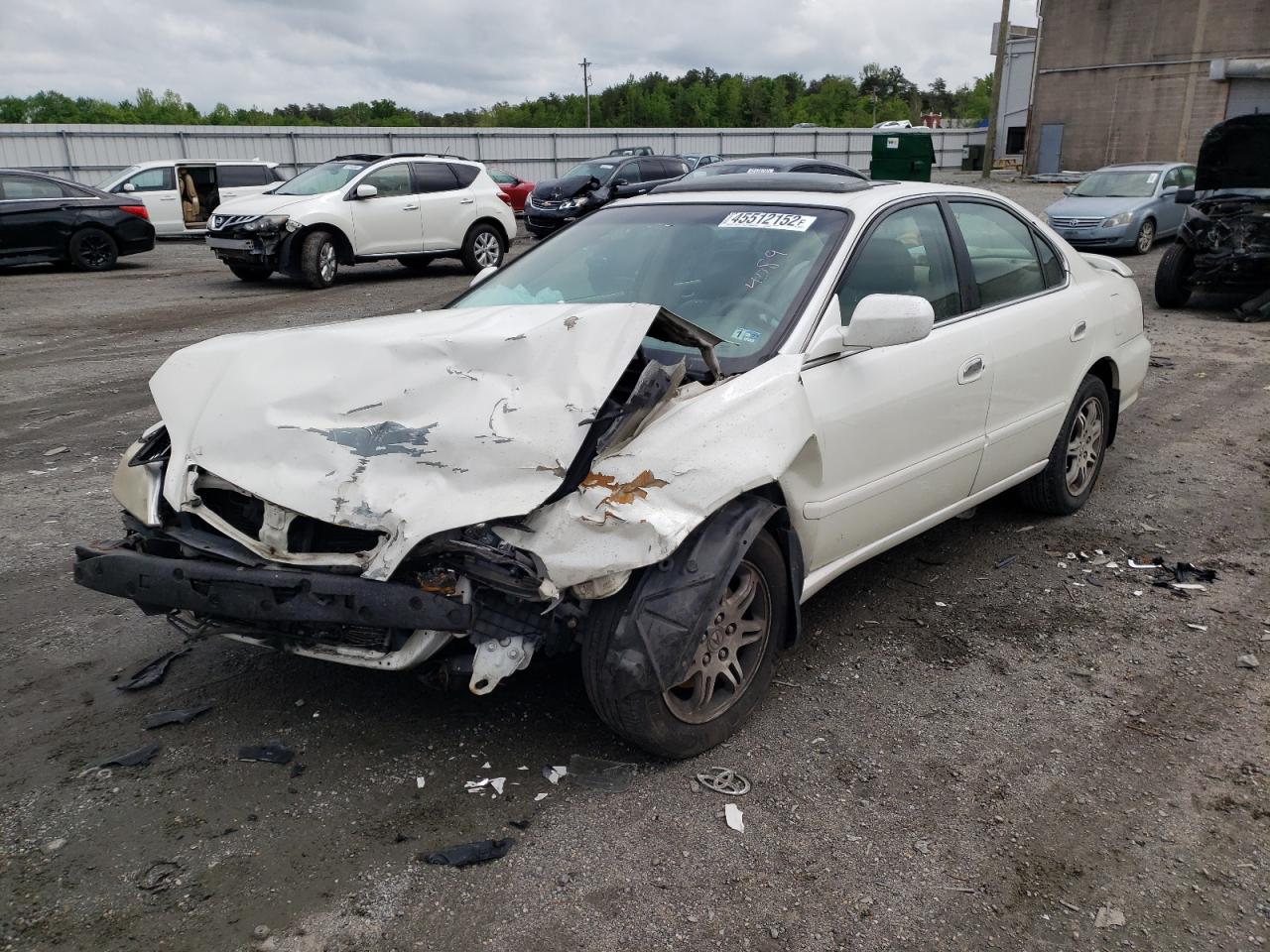 Photo 2 from auction – 2000 ACURA 3.2TL with VIN 19UUA5669YA049955