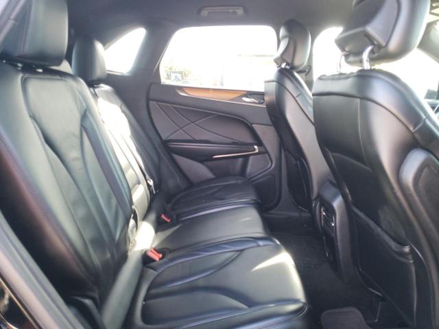 Photo 6 from auction – 2016 LINCOLN MKC SELECT with VIN 5LMCJ2C98GUJ30653