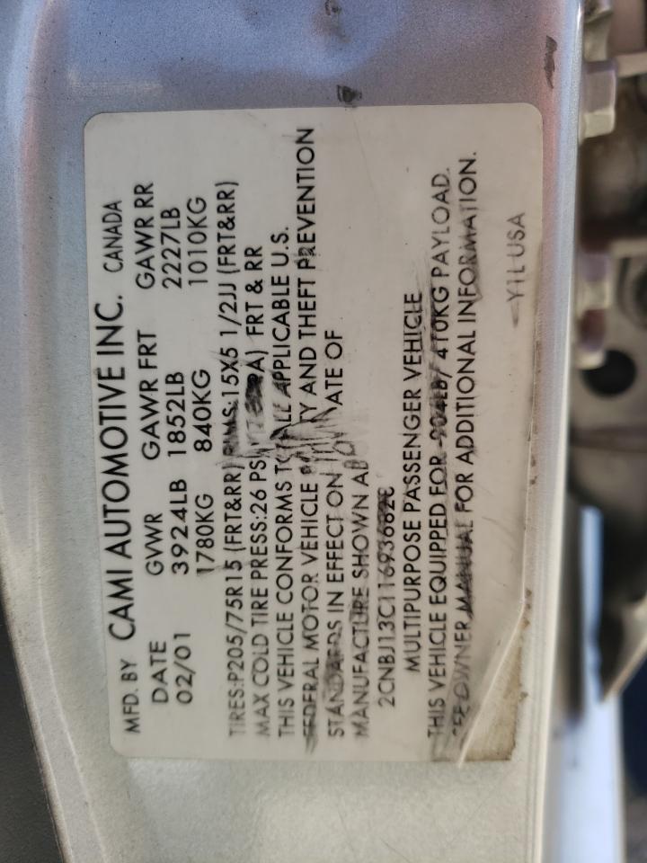 Photo 10 from auction – 2001 CHEVROLET TRACKER with VIN 2CNBJ13C116936828