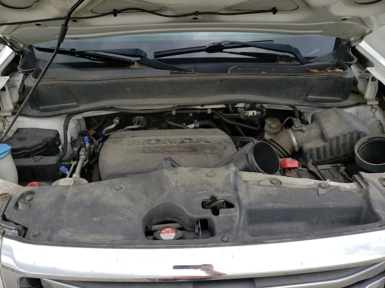 Photo 12 from auction – 2015 HONDA PILOT TOUR with VIN 5FNYF4H96FB013146