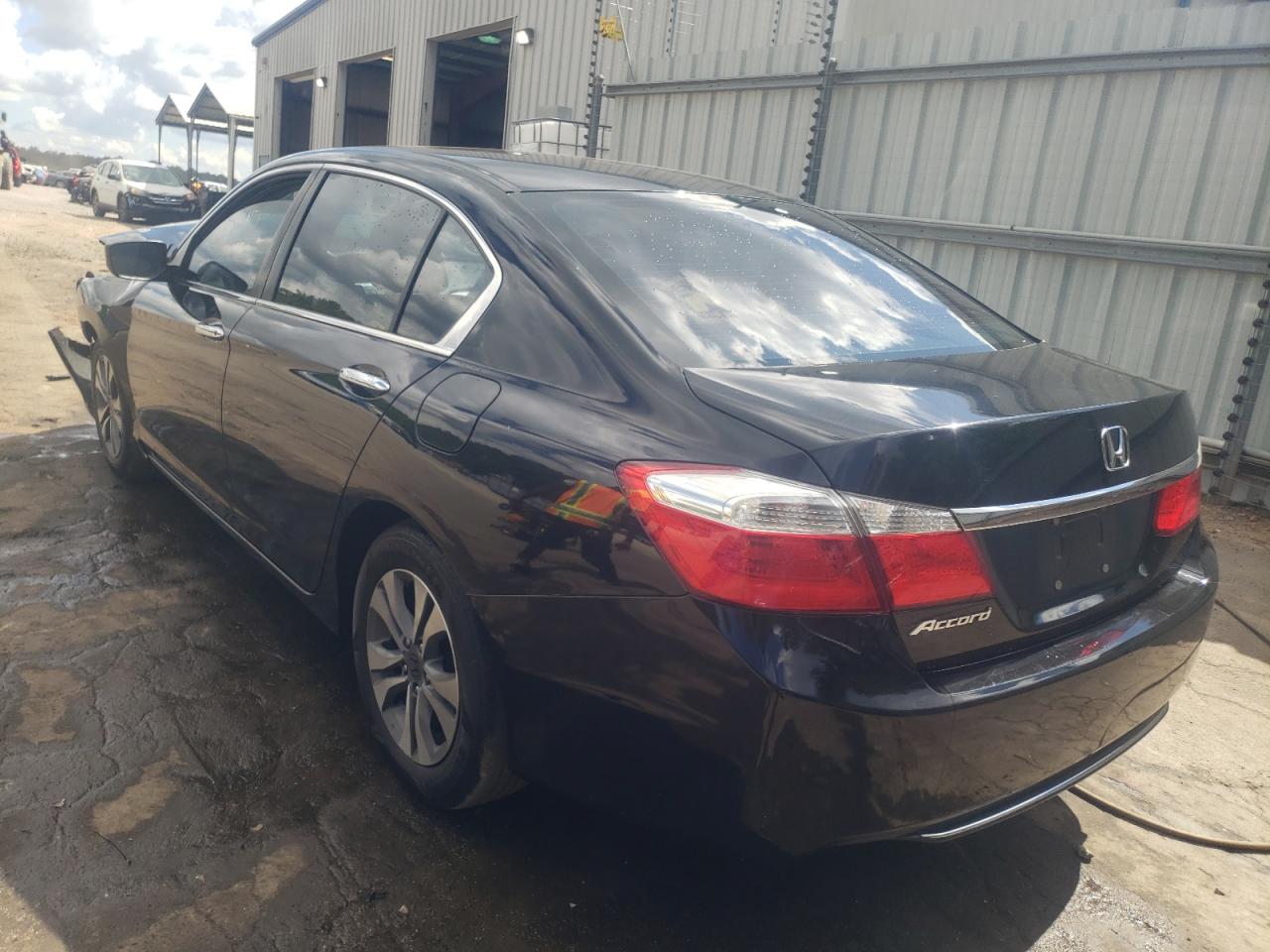 Photo 15 from auction – 2015 HONDA ACCORD LX with VIN 1HGCR2F37FA064296