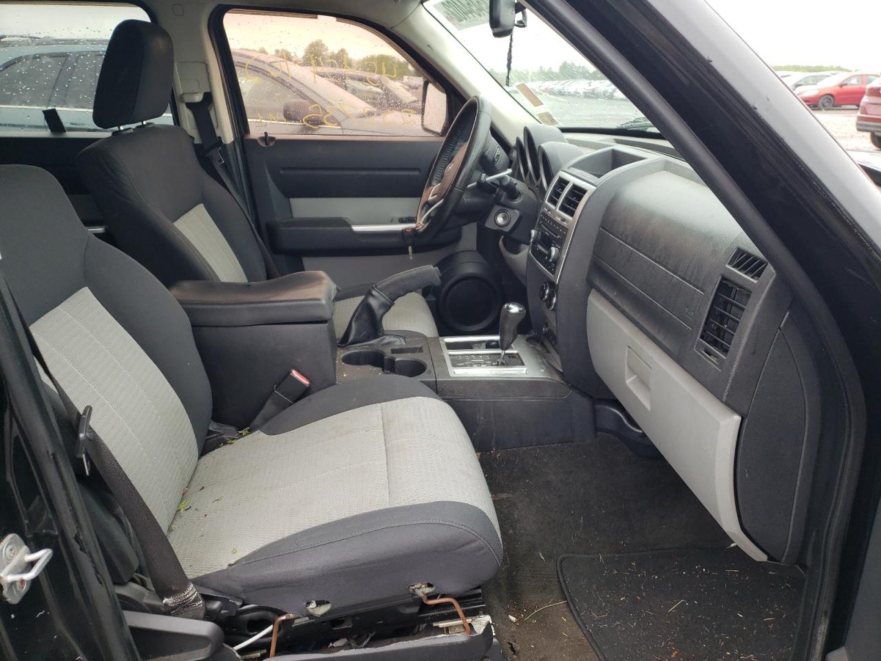 Photo 5 from auction – 2007 DODGE NITRO SLT with VIN 1D8GU58K07W635959