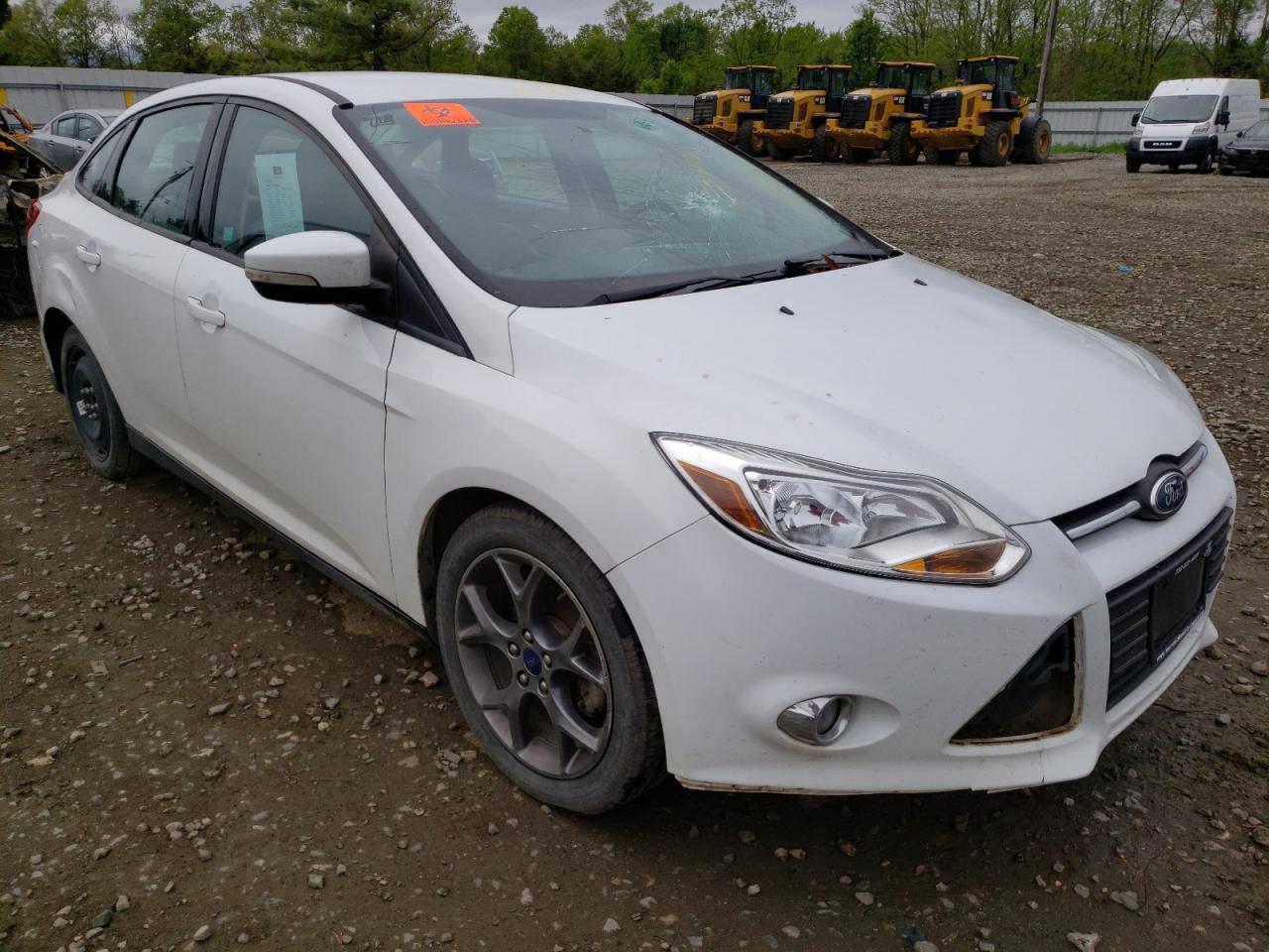 FORD FOCUS SE 2013 with VIN 1FADP3F29DL323447 - Photo from auction