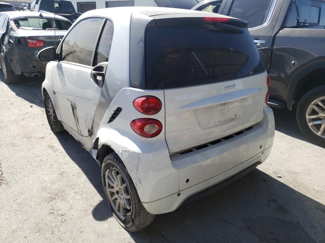 Photo 3 from auction – 2013 SMART FORTWO PUR with VIN WMEEJ3BA3DK591754