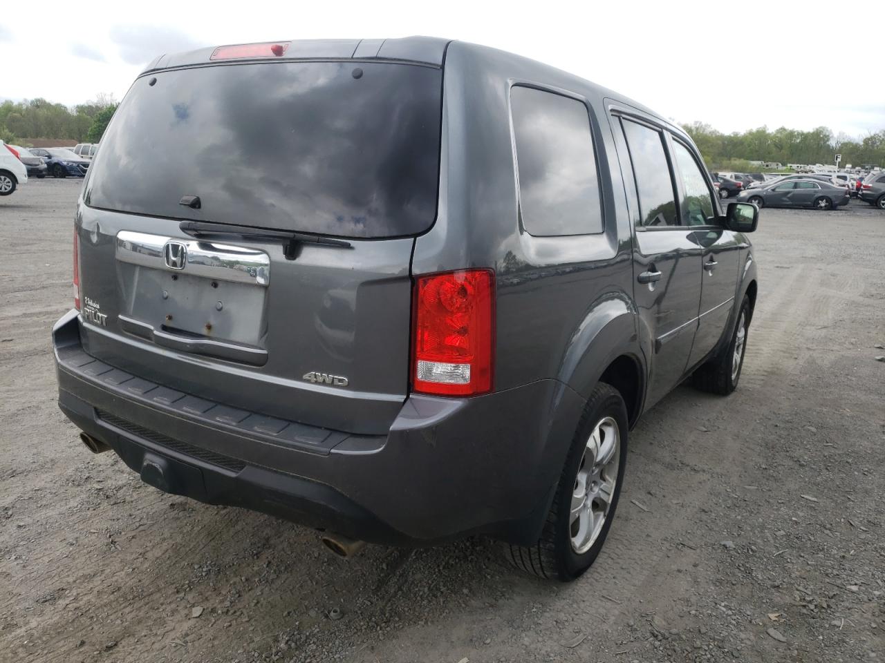 Photo 4 from auction – 2012 HONDA PILOT EX with VIN 5FNYF4H41CB022398